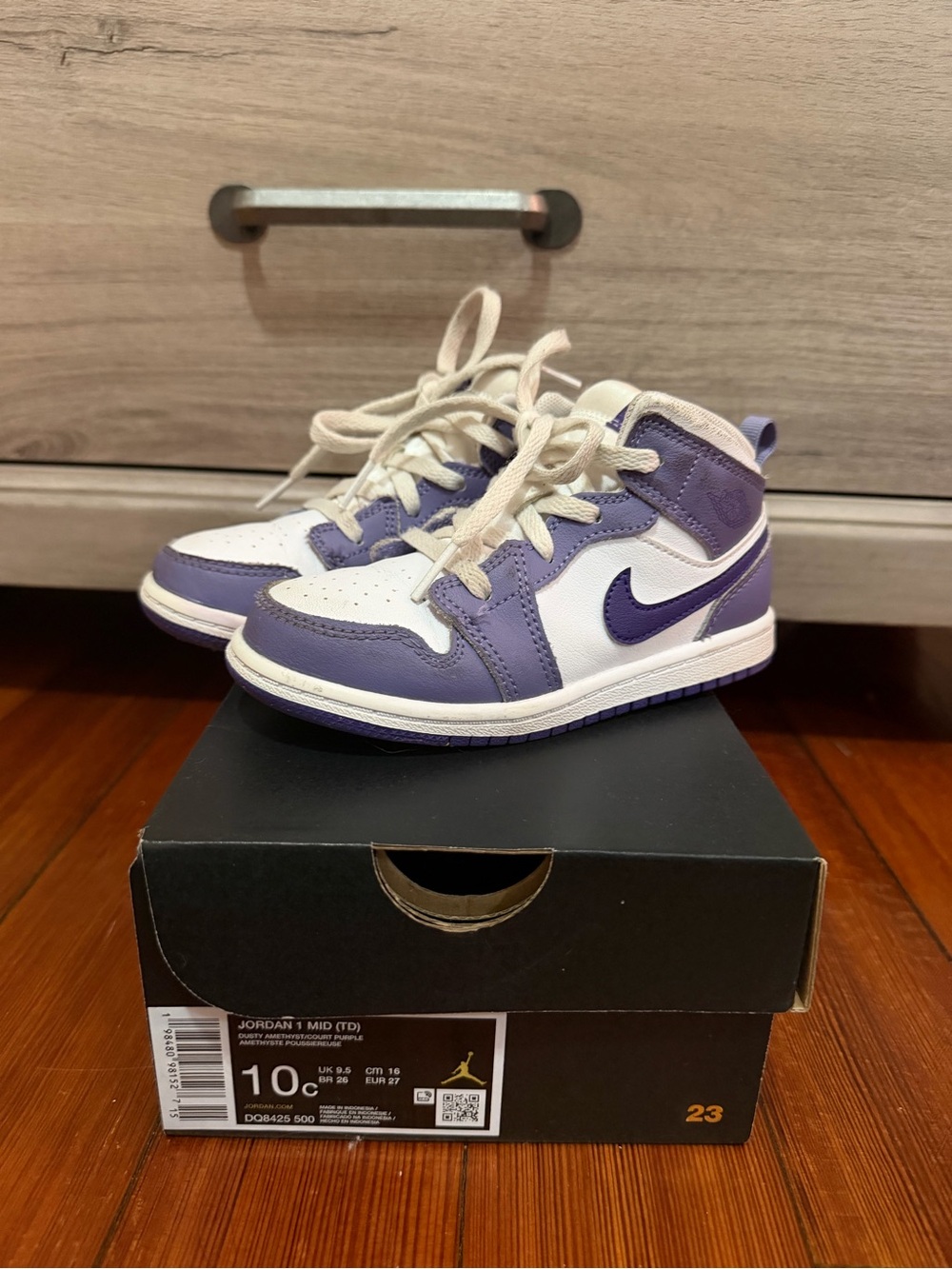 Nike Jordan 1 Mid Kids Sneakers in Purple and White